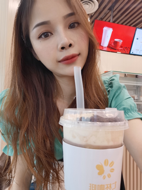 丽丽子的第一张照片--荆州闪婚服务中心