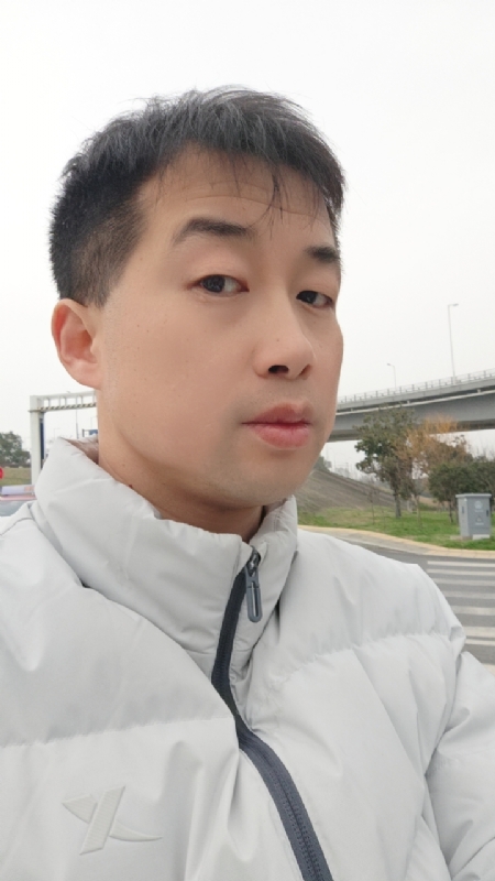 阳光欣晴的第八张照片--荆州闪婚服务中心